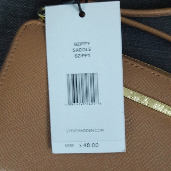 NWT STEVE MADDEN ZIP AROUND WALLET WRISTLET - Picture 7 of 7